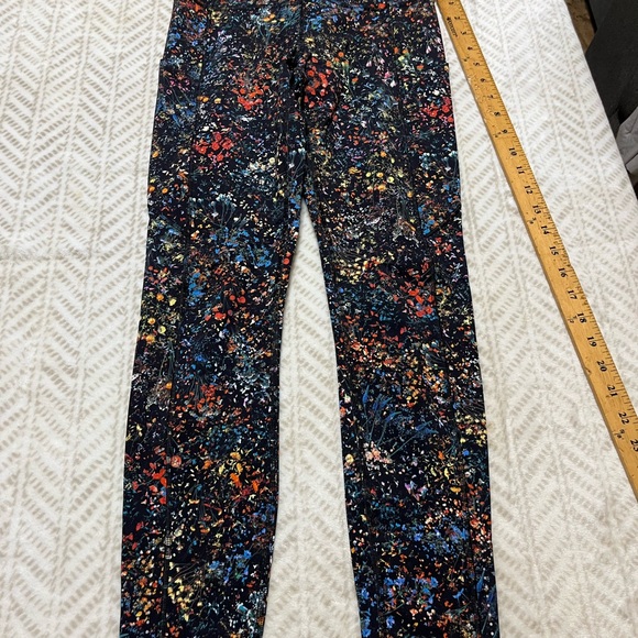 lululemon athletica Pants - Lululemon Women 6 Colorful Floral Print Leggings